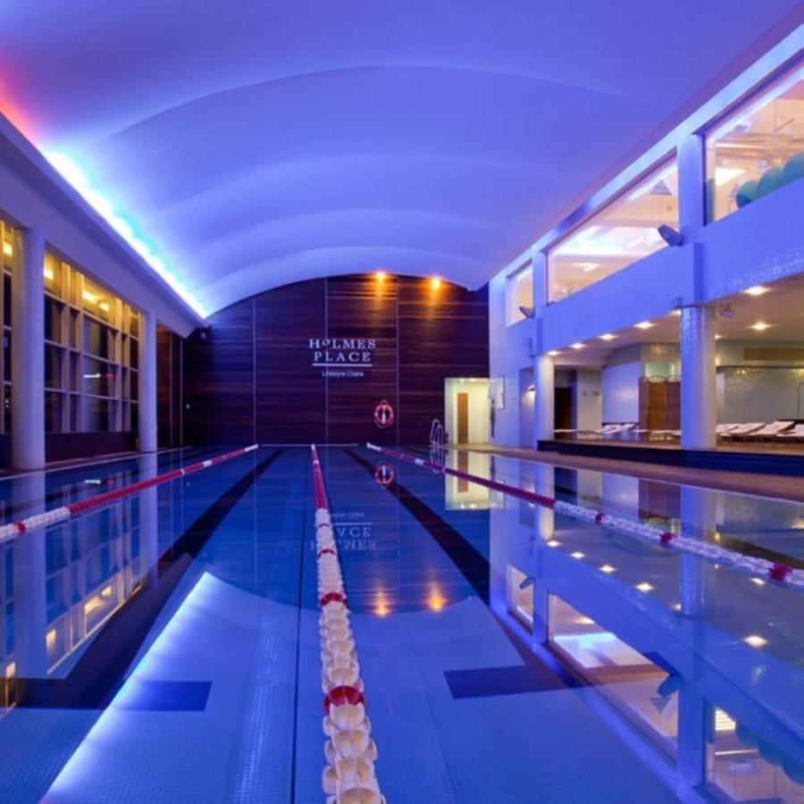 Modern Apartment With Pool Near Golden Terraces Warsawa Bagian luar foto